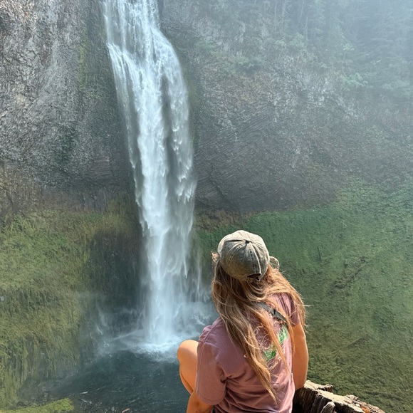 Posh Ambassador 10/27/17๐ค๐ผ - Picture 3 of 8